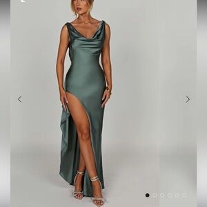 Elegant Green Evening Gown